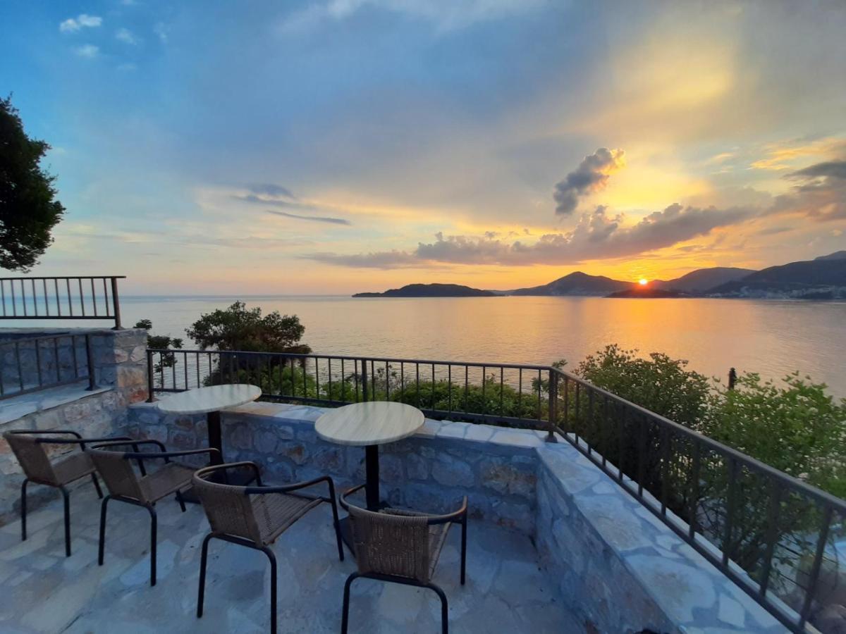 Apartments Mitrovici Milocer Sveti Stefan Extérieur photo