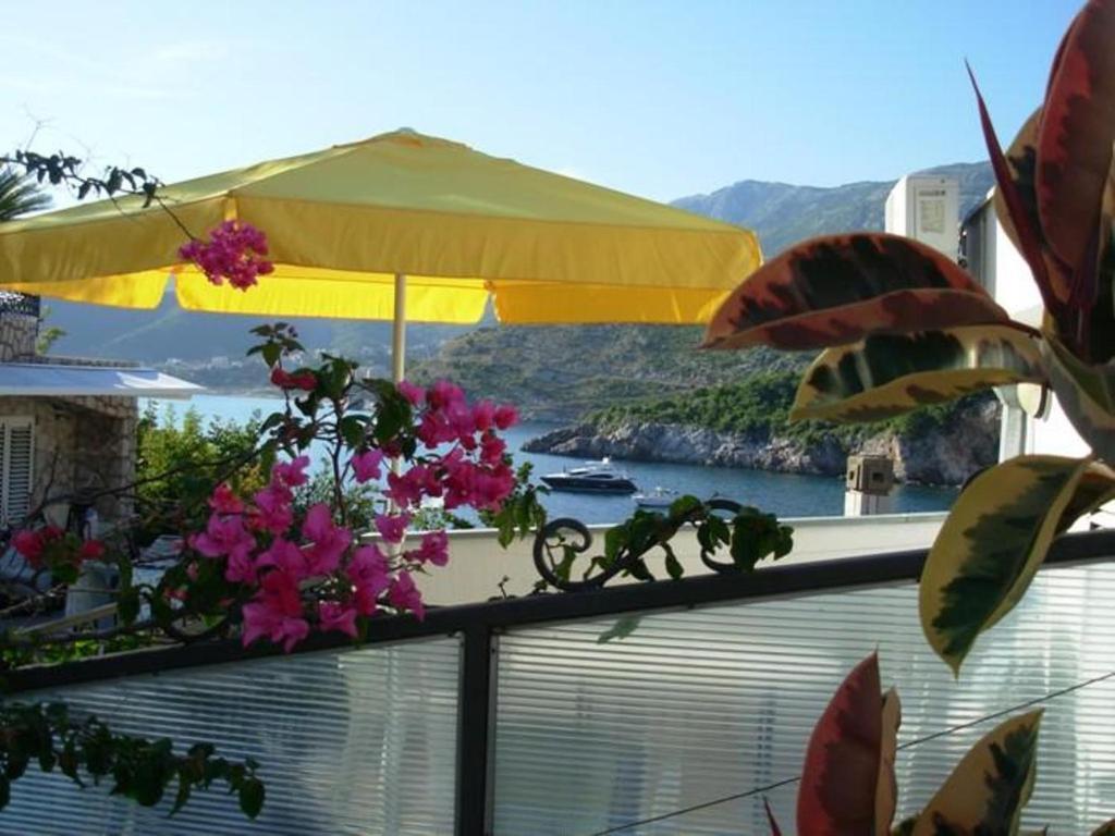Apartments Mitrovici Milocer Sveti Stefan Extérieur photo